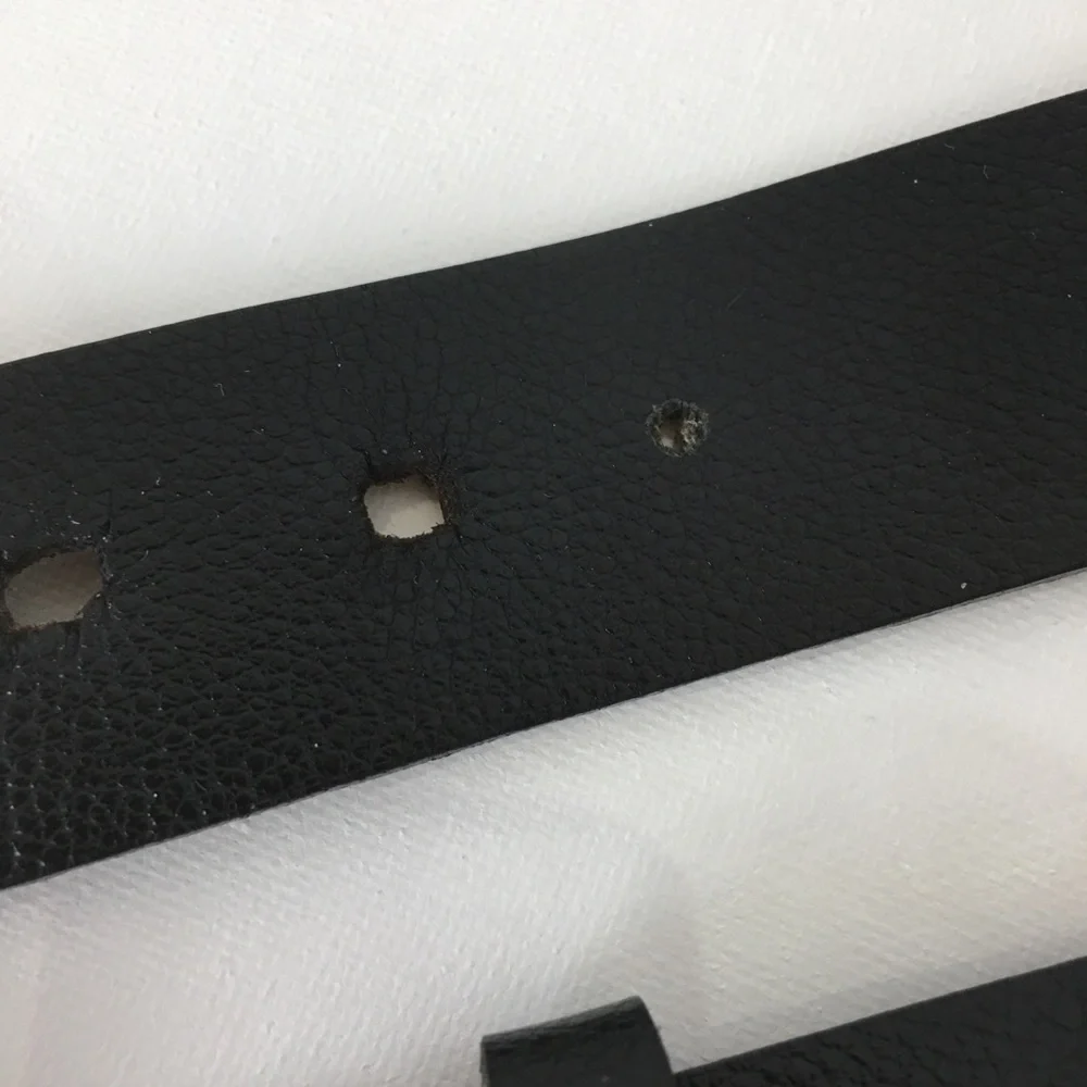 Italian Leather Black Belt by Banana Republic Men’s Size 40 Silver Buckle